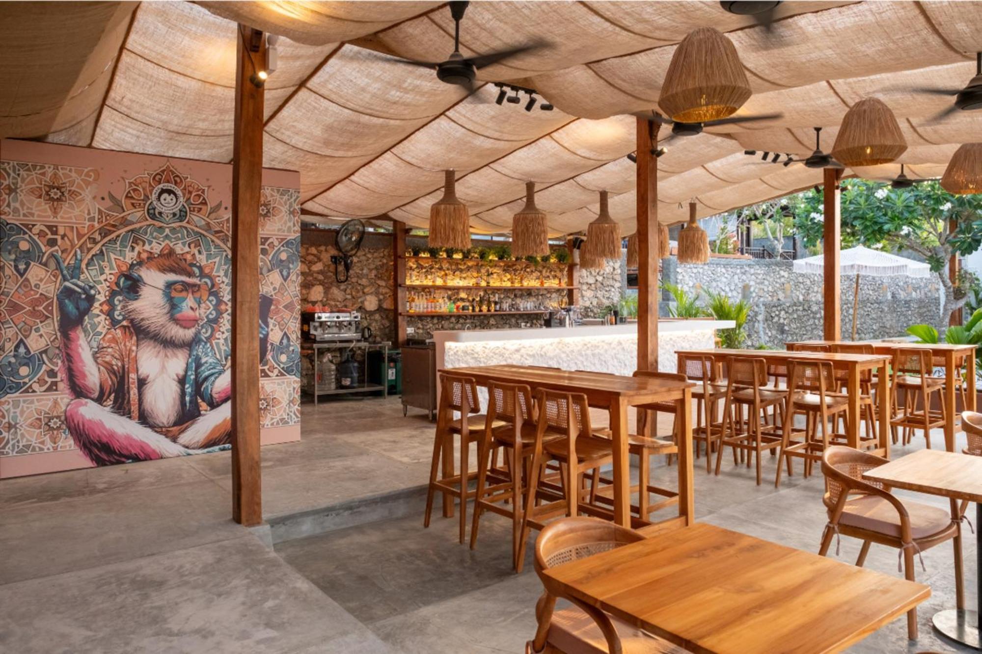 Mad Monkey Nusa Lembongan Экстерьер фото